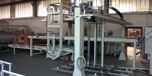 <p style="text-align: center;"><span style="color: #267fb0;">Macchine Speciali per l'Automazione industriale</span></p> 4 Termoformatura1